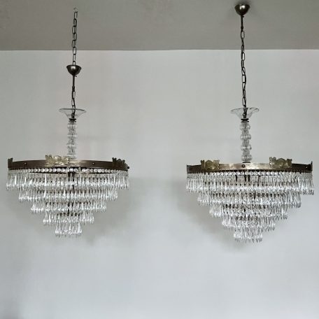 bespoke-antiqued-brass-icicle-waterfall-chandeliers